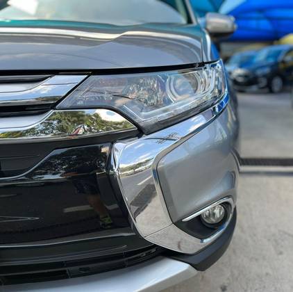 MITSUBISHI OUTLANDER 2.0 16V GASOLINA 4P AUTOMÁTICO MITSUBISHI OUTLANDER 2.0 16V GASOLINA 4P AUTOMÁTICO